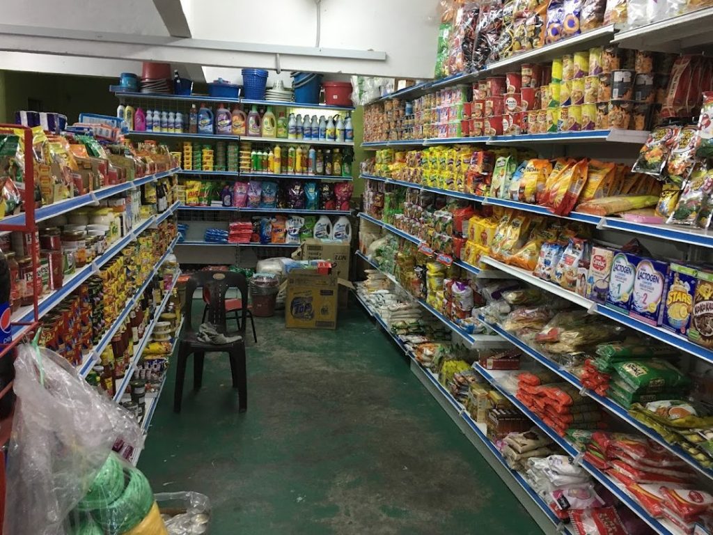 kedai runcit tawakal bahru